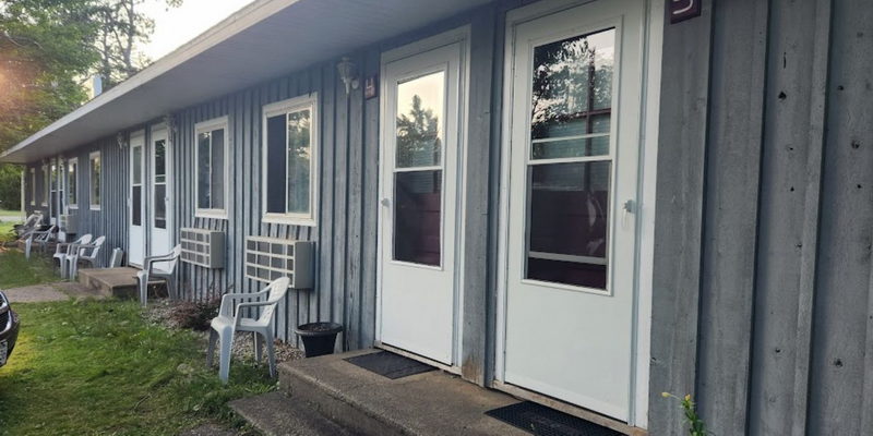 Au Train Motel (Markles Resort) - From Website (newer photo)